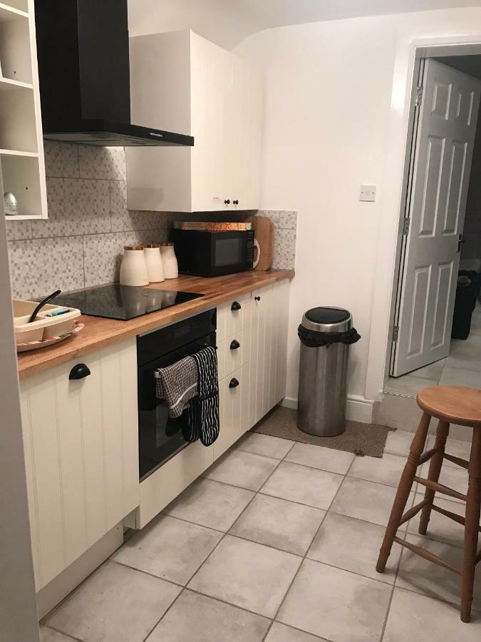 Beautiful Home, 3 Bedroom House Near Alton Towers, Wedgwood Museum, Universities Newcastle-under-Lyme Esterno foto